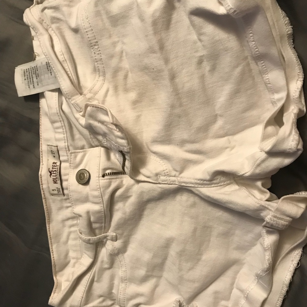 Shorts - Picture 4 of 5
